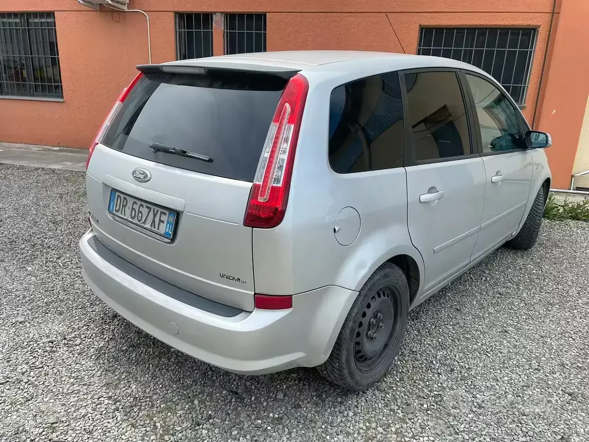 Usata Ford C-MAX Titanium 145 CV (106 kW) 2008 Grigio Monovolume