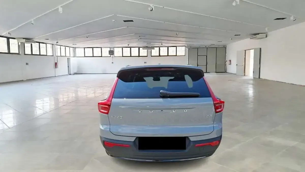 Usata Volvo XC40 Ultra 163 CV (119 kW) 2025 Grigio SUV