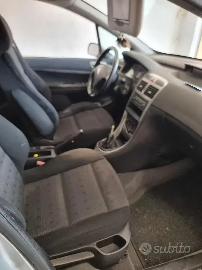 Usata Peugeot 307 109 CV (80 kW) 2002 Grigio Station wagon