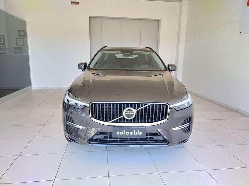 Usata Volvo XC60 Business Edition 197 CV (144 kW) 2023 Grigio scuro SUV