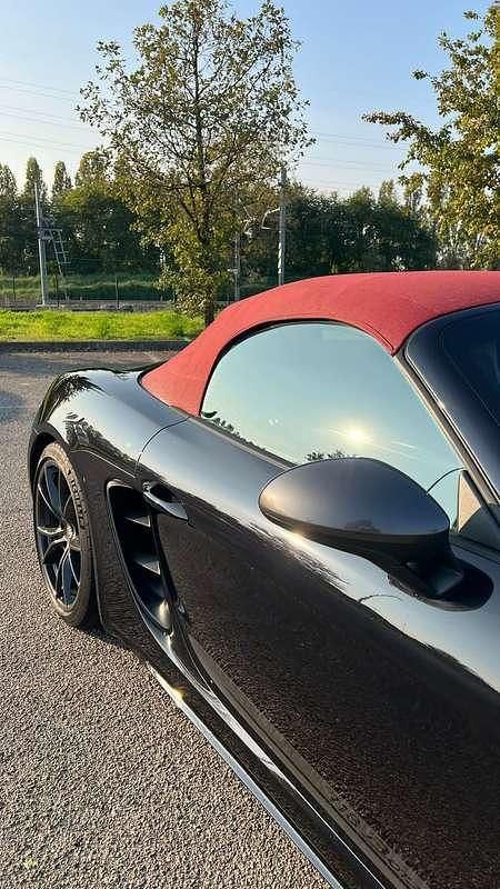 Usata Porsche 718 Spyder 299 CV (219 kW) 2023 Nero Cabrio