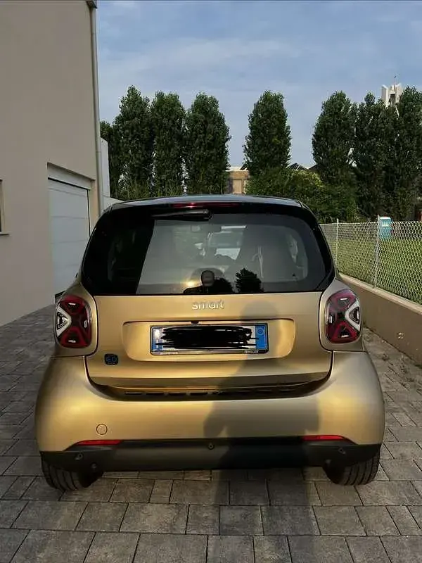 Usata Smart ForTwo Coupé 41 kW (56 CV) 2023 Utilitaria