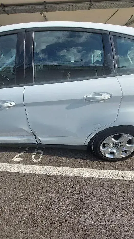 Usata Ford C-MAX 95 CV (69 kW) 2017 Bianco Monovolume