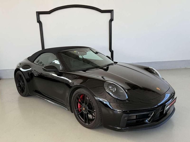 Usata Porsche 911 Carrera 4 Cabriolet 480 CV (353 kW) 2021 Nero Cabrio