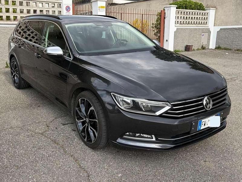Usata VW Passat Business 150 CV (110 kW) 2019 Nero Station wagon