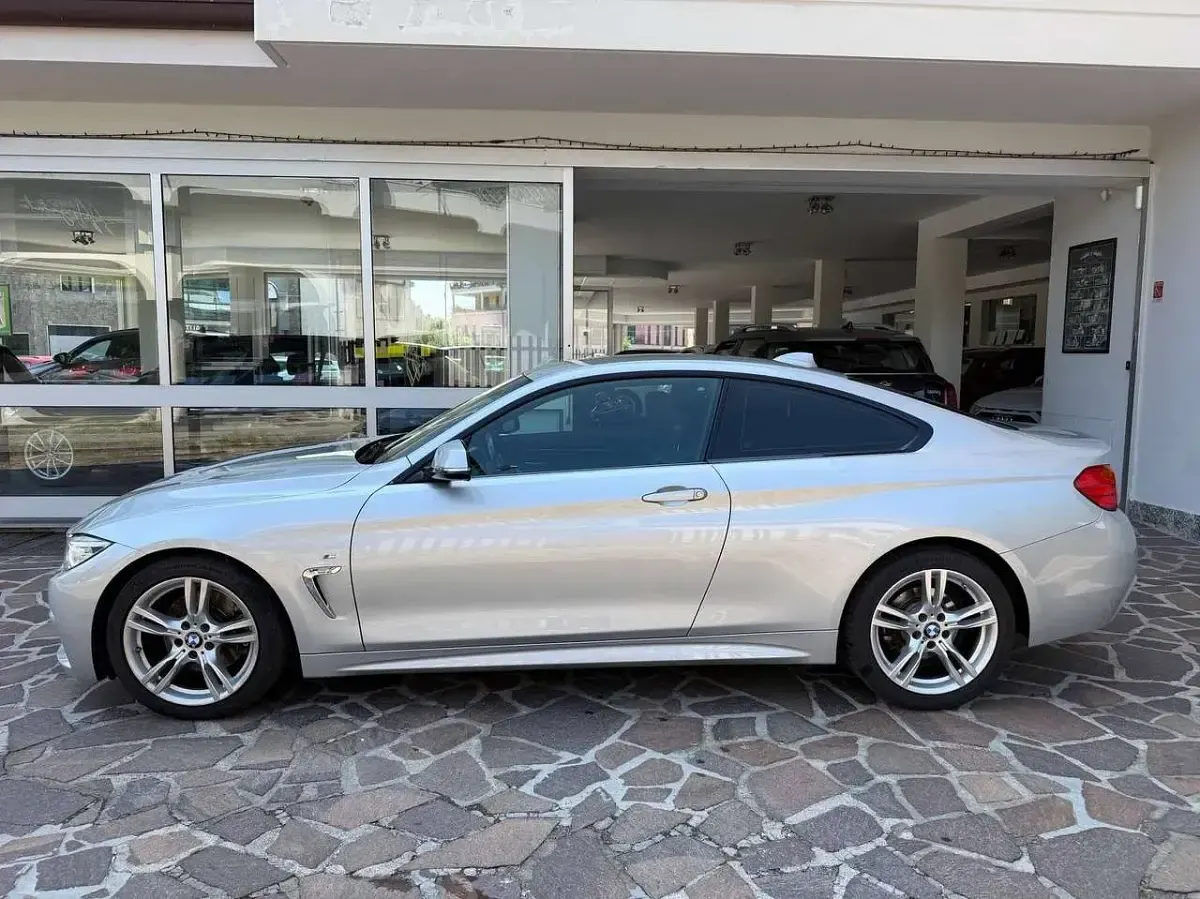 Usata BMW 425 M Sport 224 CV (164 kW) 2016 Argento Coupé