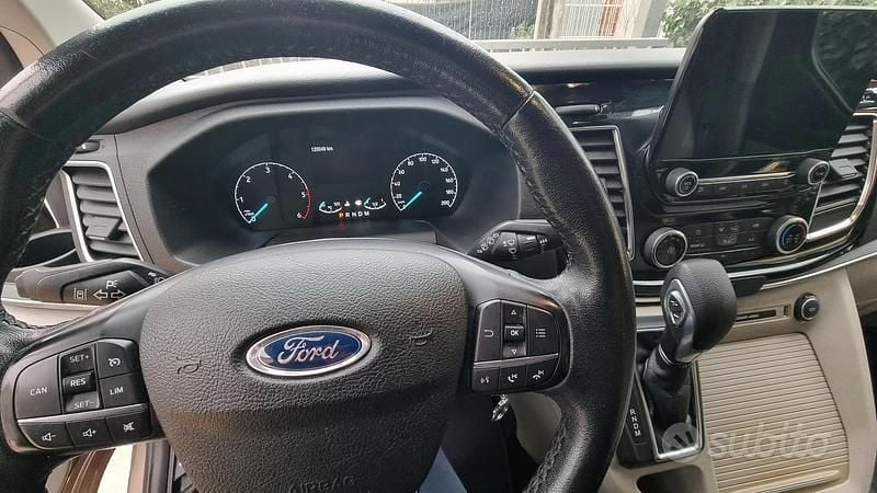 Usata Ford Tourneo Titanium 130 CV (95 kW) 2019 Monovolume