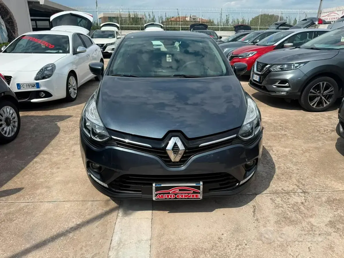 Usata Renault Clio IV Zen 75 CV (55 kW) 2017 Blu Berlina