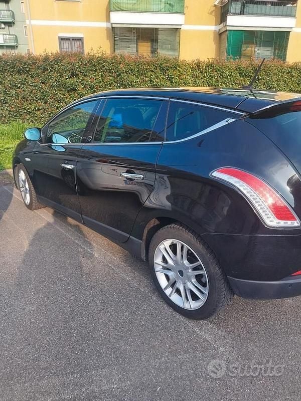 Usata Lancia Delta 2008 Nero Utilitaria