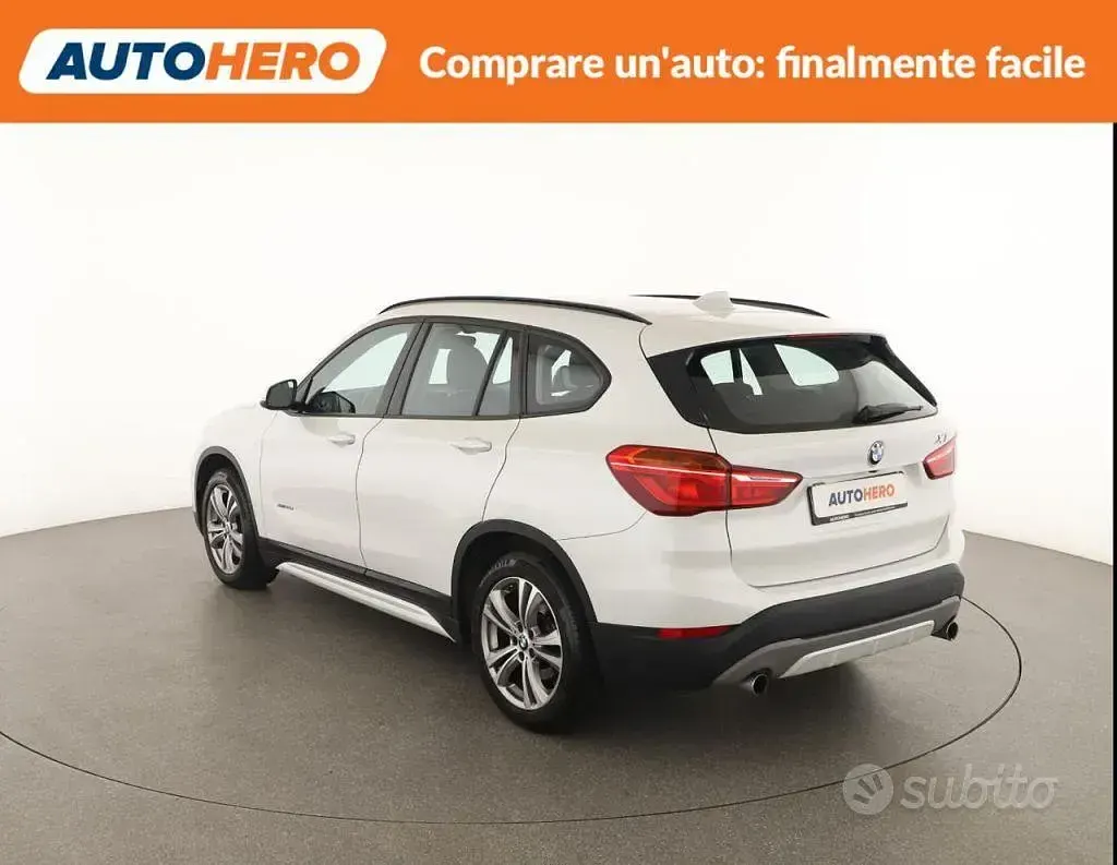 Usata BMW X1 Efficient Dynamics 190 CV (139 kW) 2015 Bianco SUV