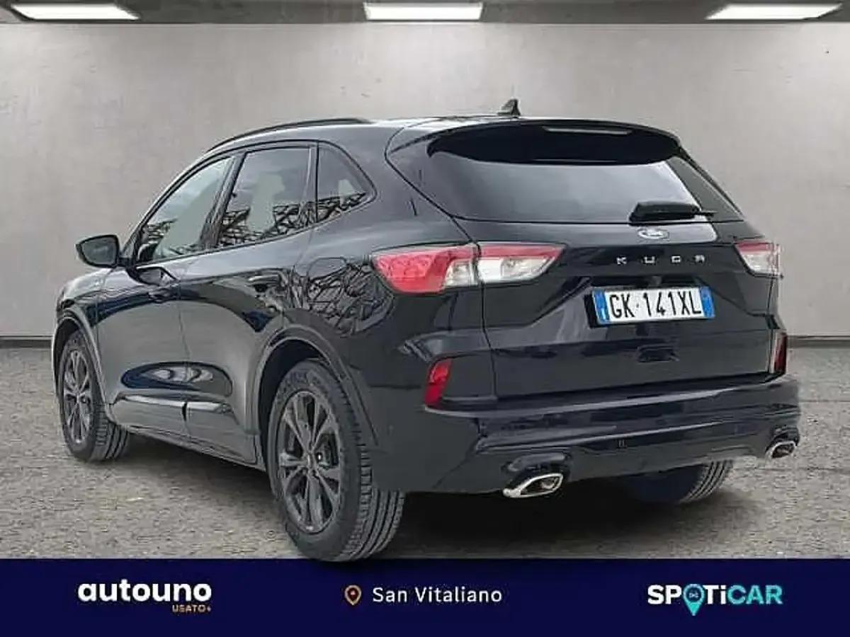 Usata Ford Kuga ST-Line X 120 CV (88 kW) 2022 Nero SUV