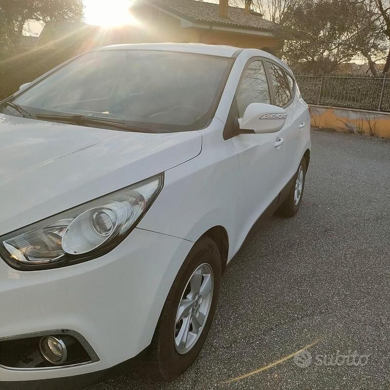 Usata Hyundai ix35 Classic 116 CV (85 kW) 2013 Bianco SUV