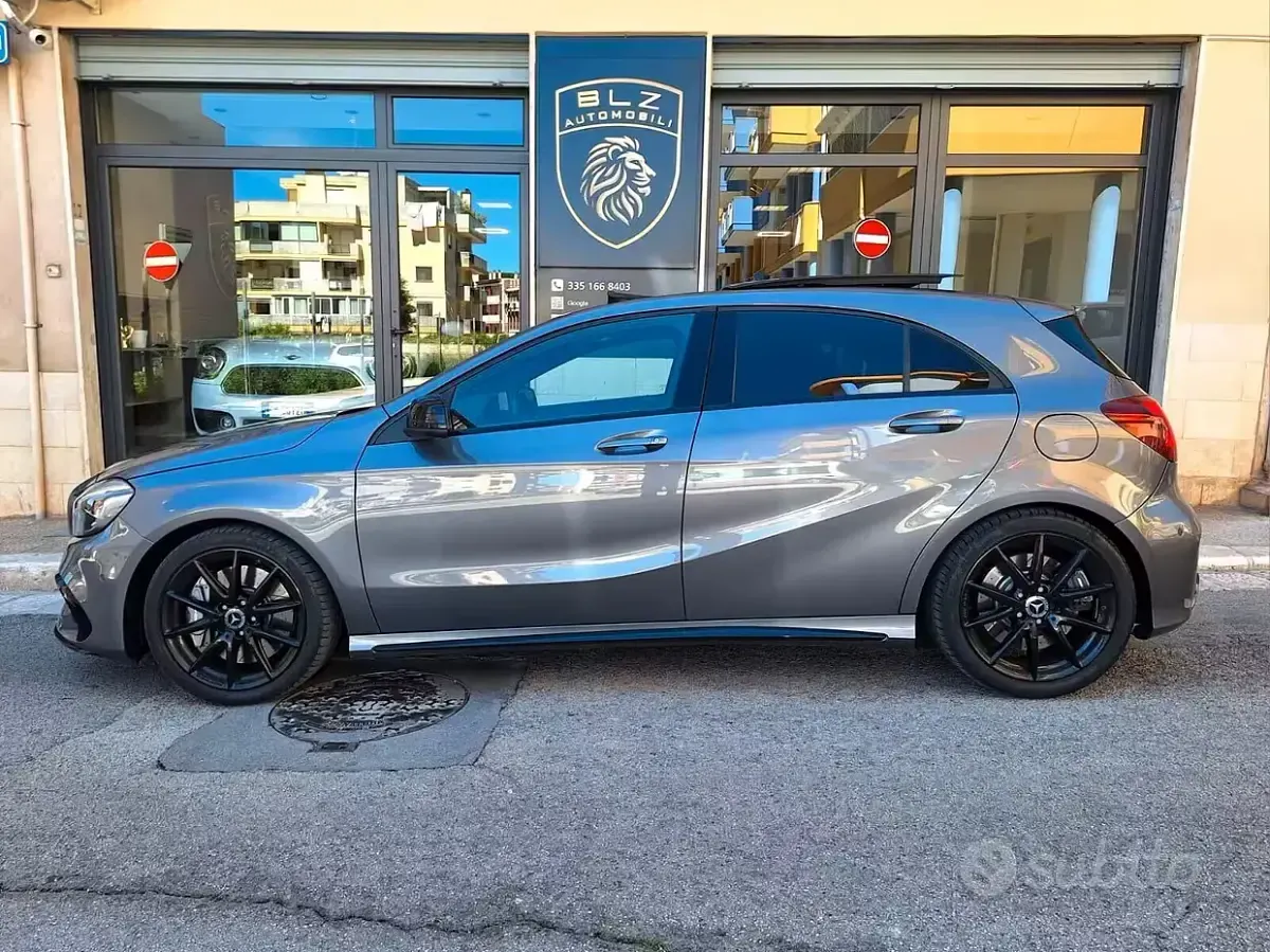 Usata Mercedes A45 AMG AMG 381 CV (280 kW) 2018 Grigio Utilitaria