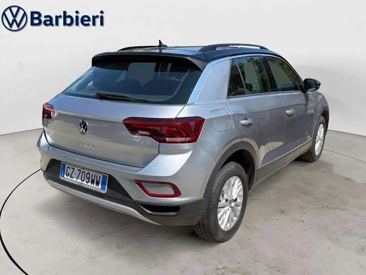 Usata VW T-Roc Life 150 CV (110 kW) 2025 Argento SUV