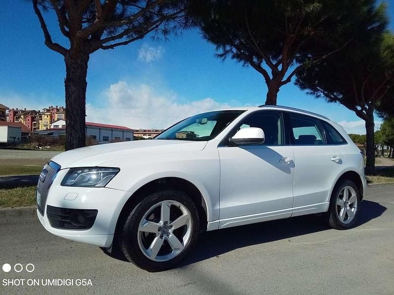 Usata Audi Q5 Advanced 170 CV (125 kW) 2011 Bianco SUV