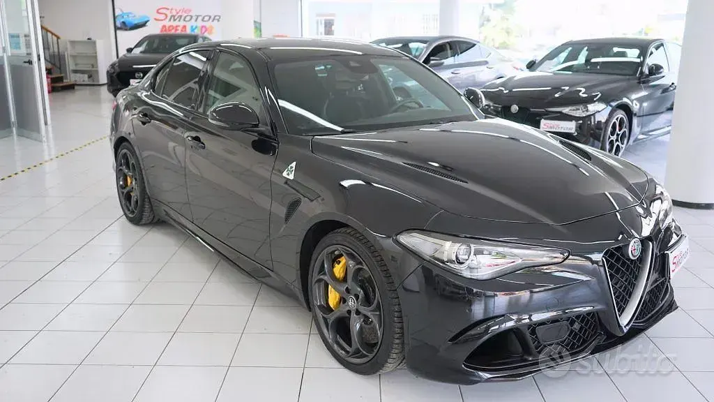 Usata Alfa Romeo Giulia Quadrifoglio 510 CV (375 kW) 2017 Berlina
