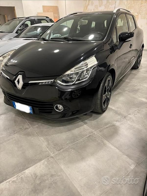 Usata Renault Clio GrandTour 90 CV (66 kW) 2013 Nero Station wagon