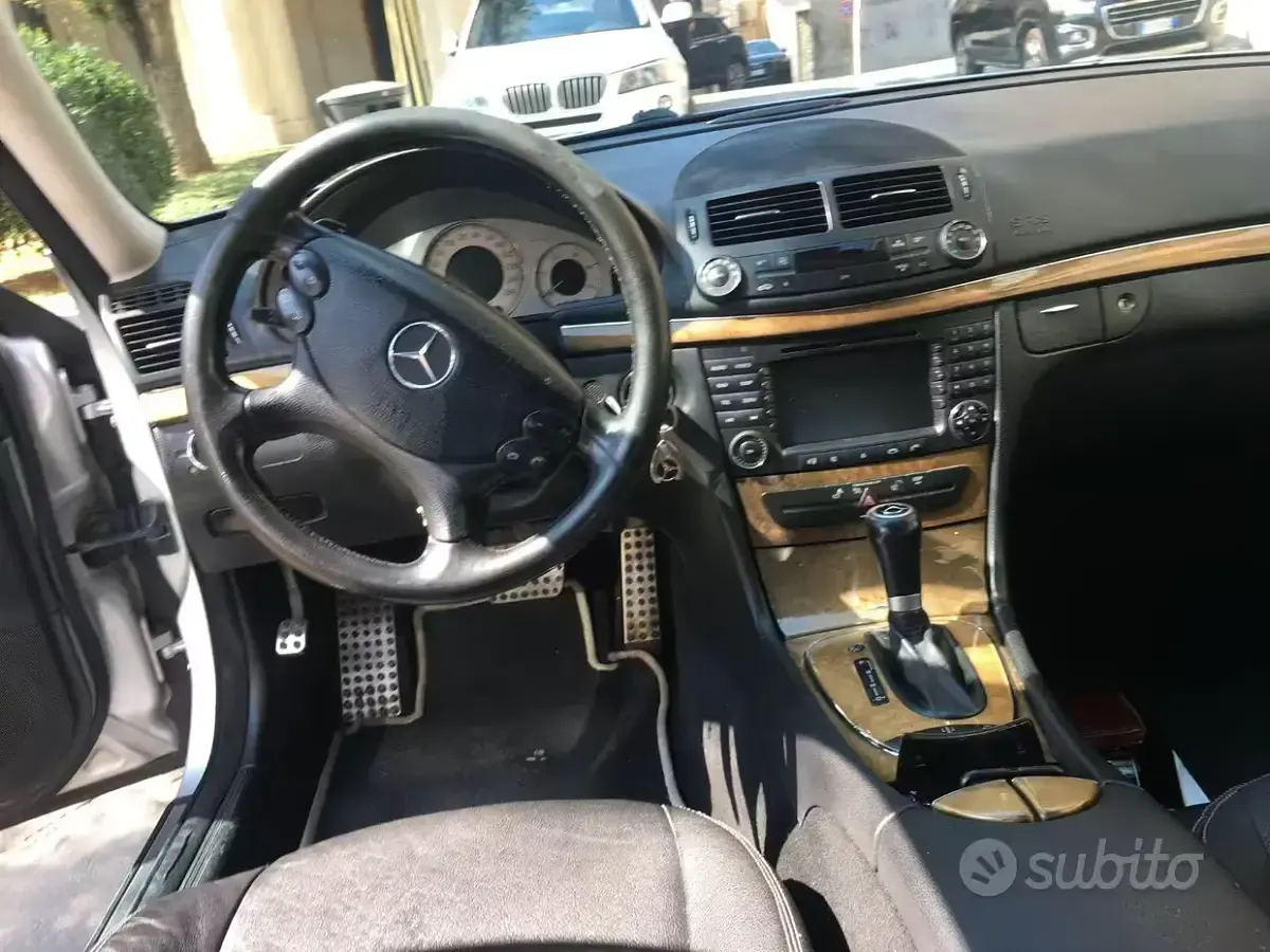 Usata Mercedes 320 Avantgarde 224 CV (164 kW) 2010 Berlina