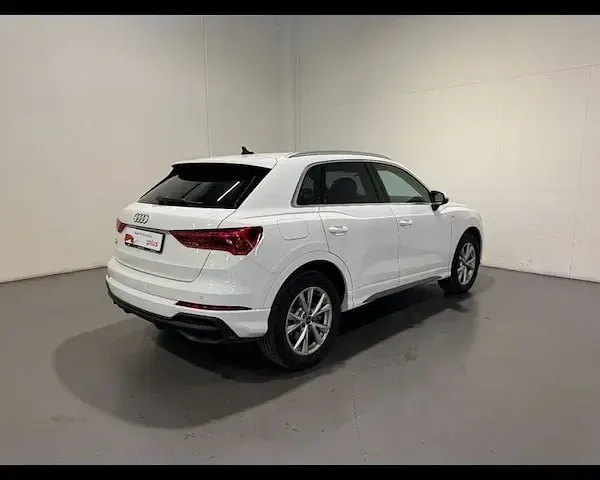 Usata Audi Q3 S-Line 245 CV (180 kW) 2024 Bianco arkona SUV