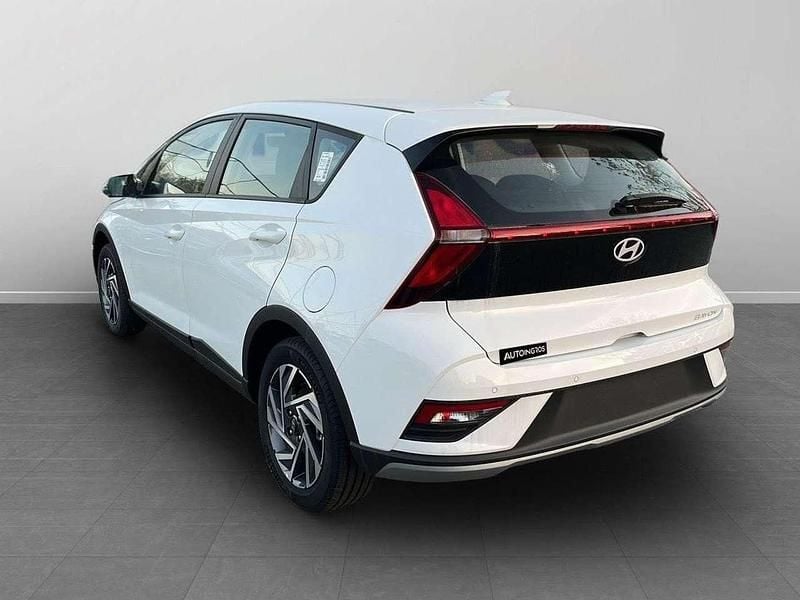 Nuova Hyundai Bayon 101 CV (74 kW) 2025 Atlas white SUV