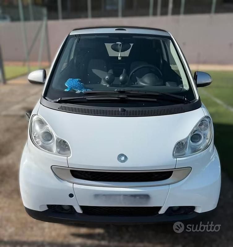 Usata Smart ForTwo Cabrio Pulse 71 CV (52 kW) 2010 Bianco Cabrio