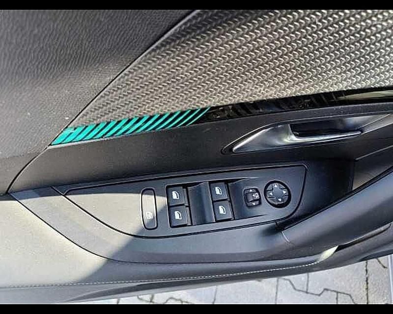 Usata Peugeot 2008 Allure 100 CV (73 kW) 2021 Grigio SUV