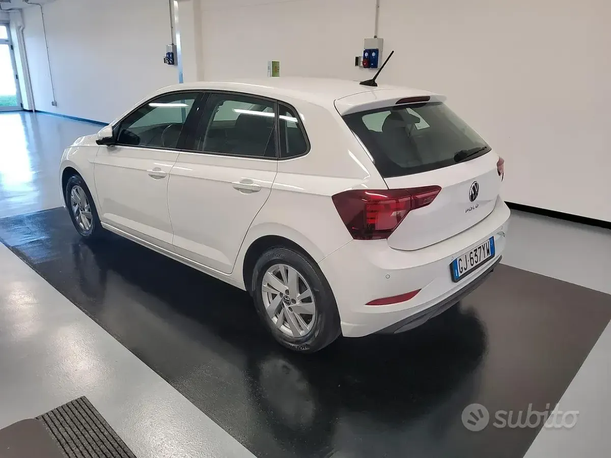 Usata VW Polo Life 95 CV (69 kW) 2022 Bianco Utilitaria