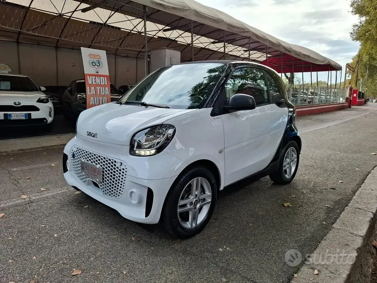Usata Smart ForTwo Electric Drive 41 kW (56 CV) 2021 Bianco Berlina