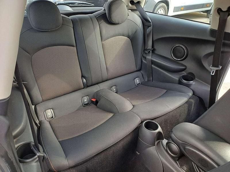 Usata Mini One D 95 CV (69 kW) 2018 Grigio Utilitaria