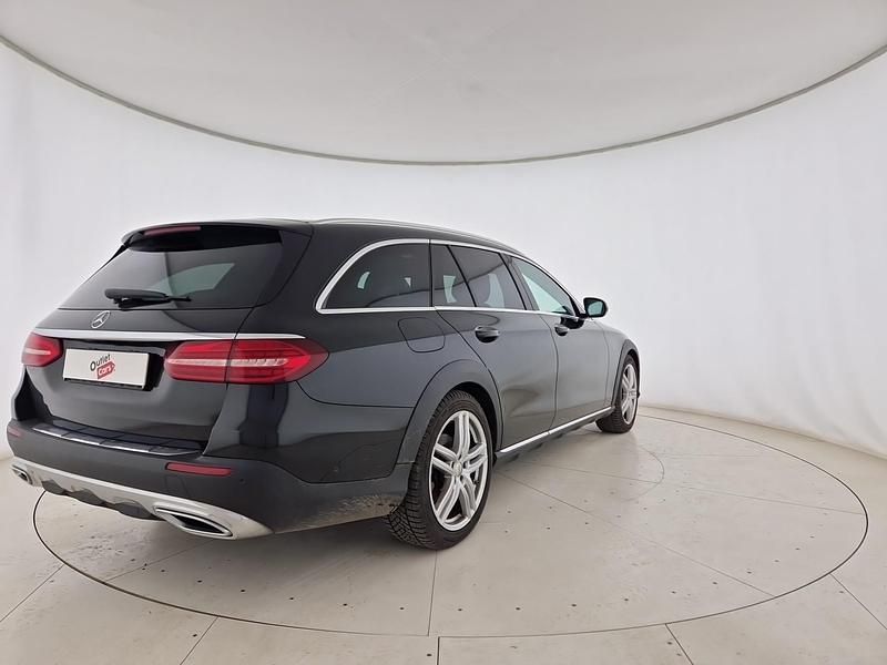 Usata Mercedes E220 Business 2022 Nero ossidiana Station wagon