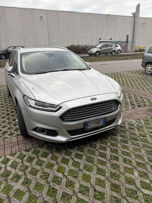 Usata Ford Mondeo Premium 152 CV (111 kW) 2015 Station wagon