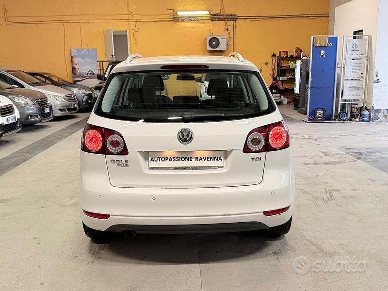 Usata VW Golf VI Highline 104 CV (76 kW) 2011 Bianco Utilitaria