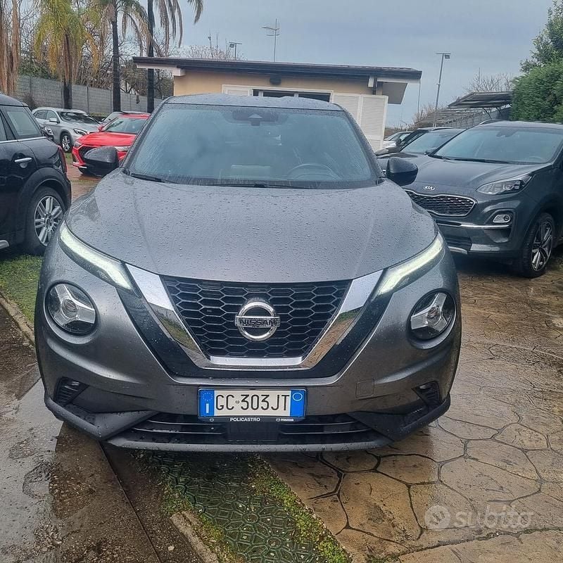 Usata Nissan Juke Tekna 117 CV (86 kW) 2020 Grigio SUV