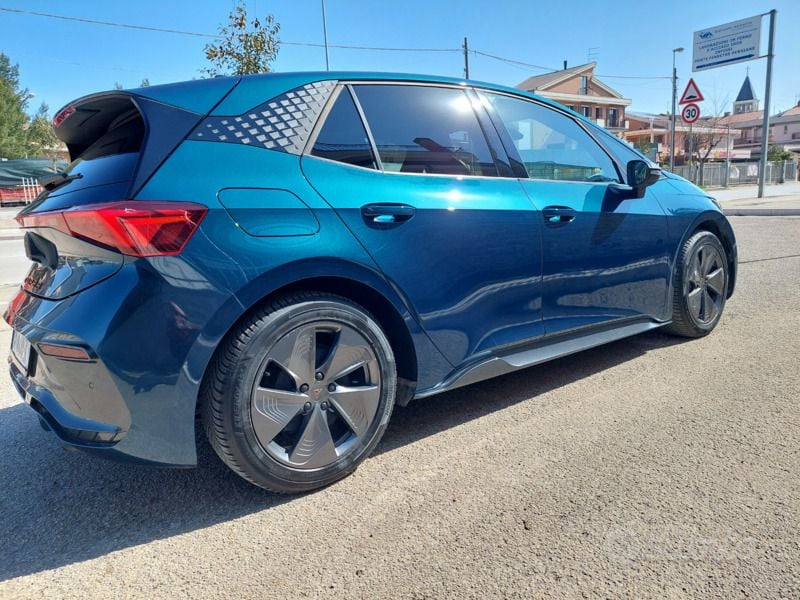 Usata Cupra Born 69 kW (95 CV) 2021 Blu Utilitaria