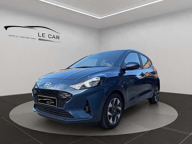 Blu Nuova 2025 Hyundai i10 Due volumi | 15.700 € - Immagine 1/4