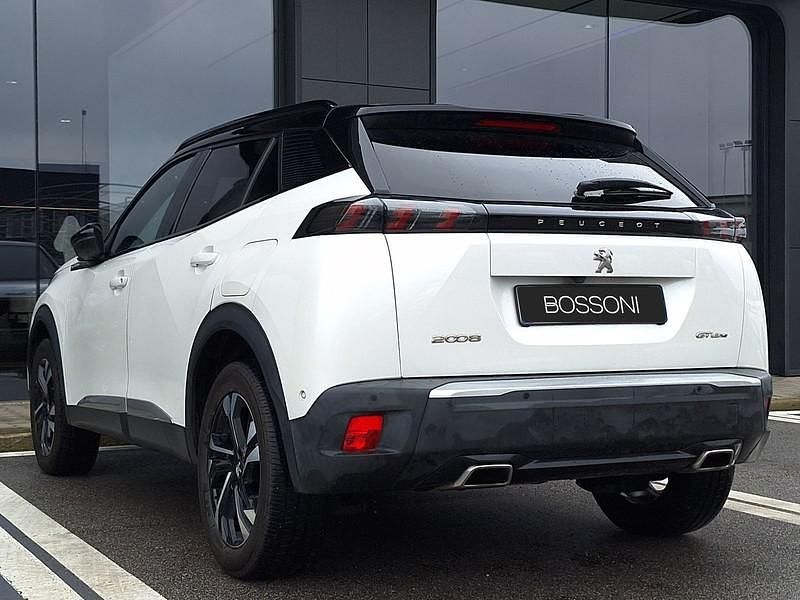 Usata Peugeot 2008 GT-line 130 CV (95 kW) 2020 Bianco SUV