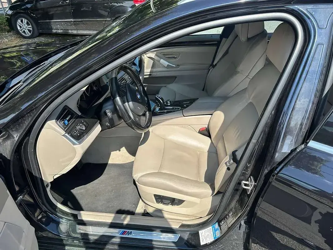Usata BMW 530 M Sport 258 CV (189 kW) 2012 Nero Station wagon