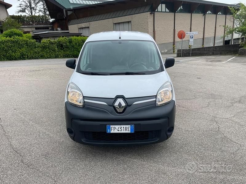 Bianco Usata 2018 Renault Kangoo Monovolume | 6900 € (Ottimo prezzo) - Immagine 1/4