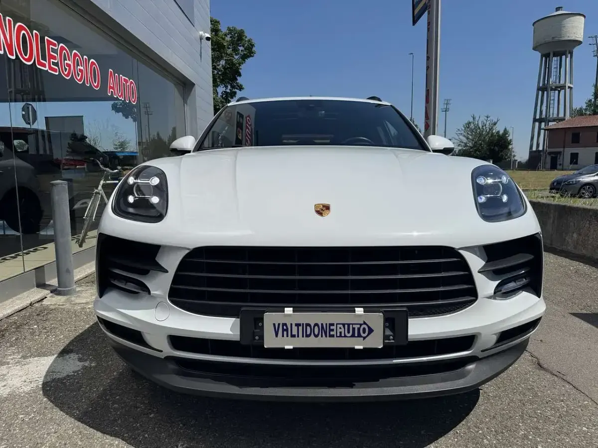 Usata Porsche Macan 245 CV (180 kW) 2021 Bianco SUV