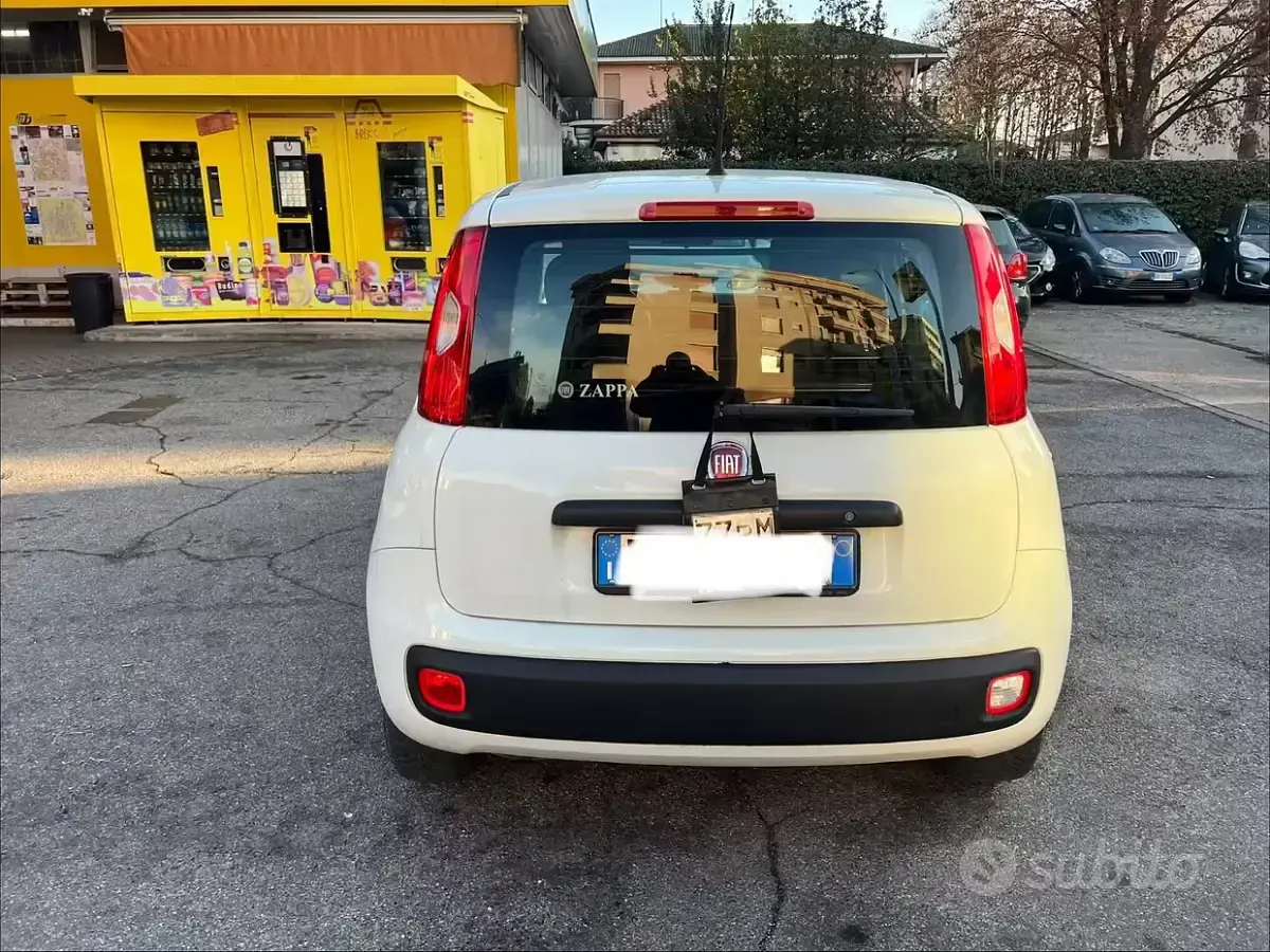Usata Fiat Panda 95 CV (69 kW) 2017 Bianco Utilitaria