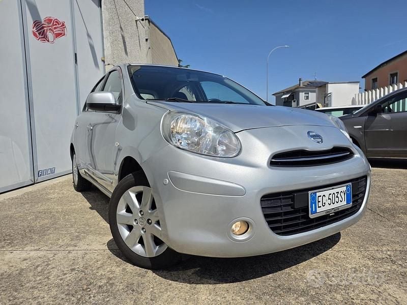 Usata Nissan Micra 80 CV (58 kW) 2011 Grigio Utilitaria