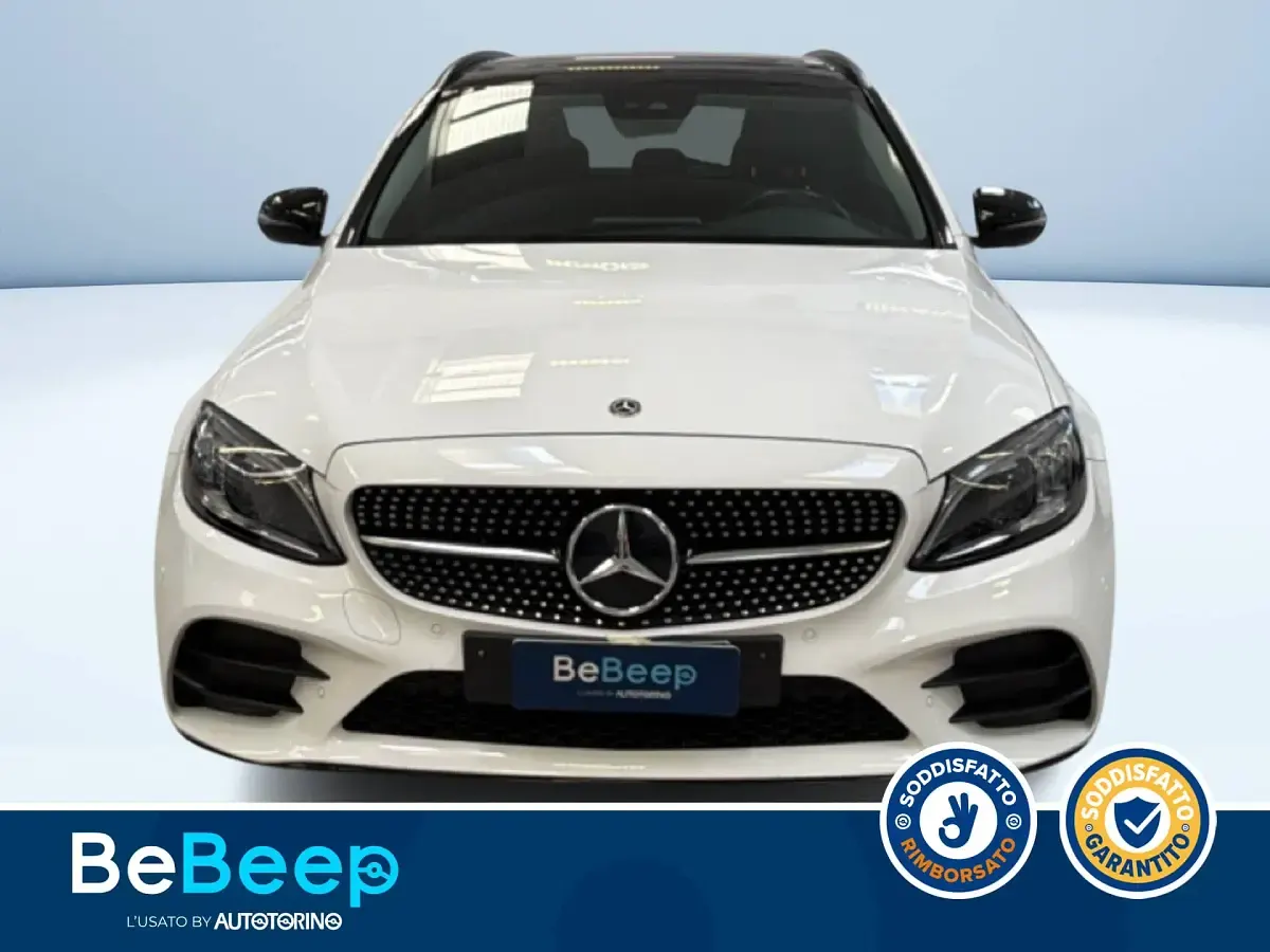 Usata Mercedes 220 Premium 194 CV (142 kW) 2019 Bianco pastello Station wagon