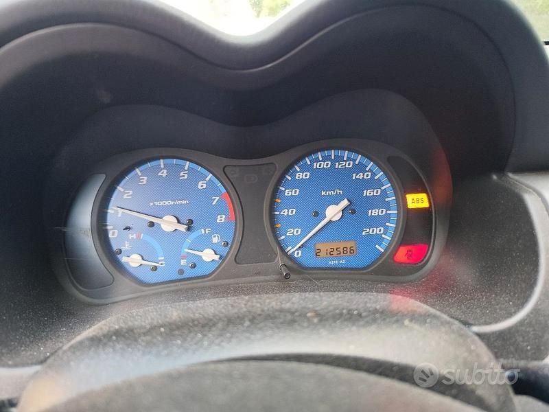 Usata Honda HR-V 105 CV (77 kW) 2000 Grigio SUV