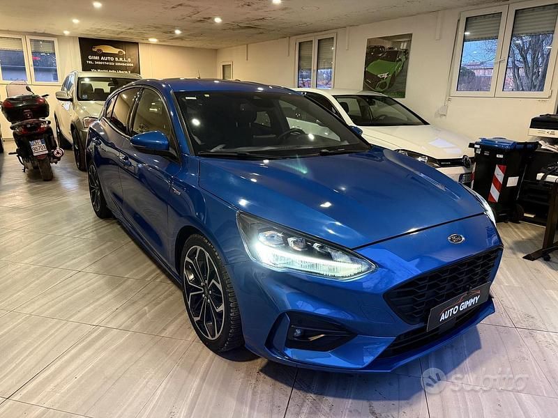 Usata Ford Focus 120 CV (88 kW) 2020 Blu Berlina