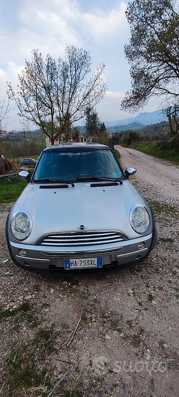 Usata Mini Cooper 75 CV (55 kW) 2006 Grigio Utilitaria