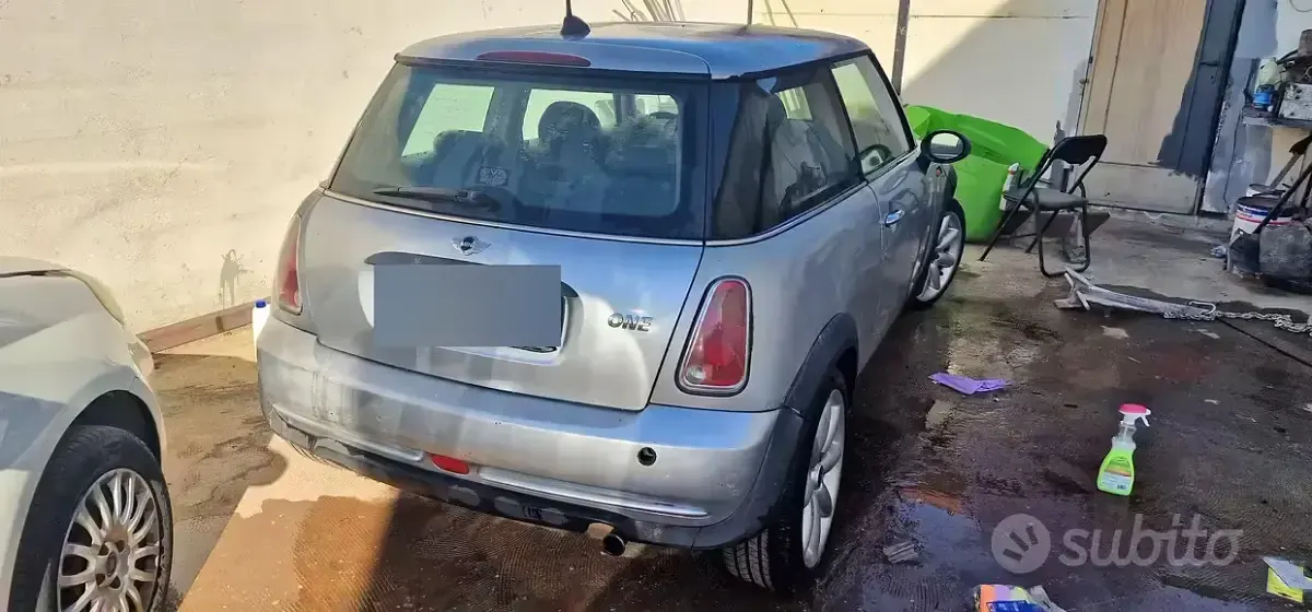 Usata Mini ONE 90 CV (66 kW) 2006 Grigio Utilitaria