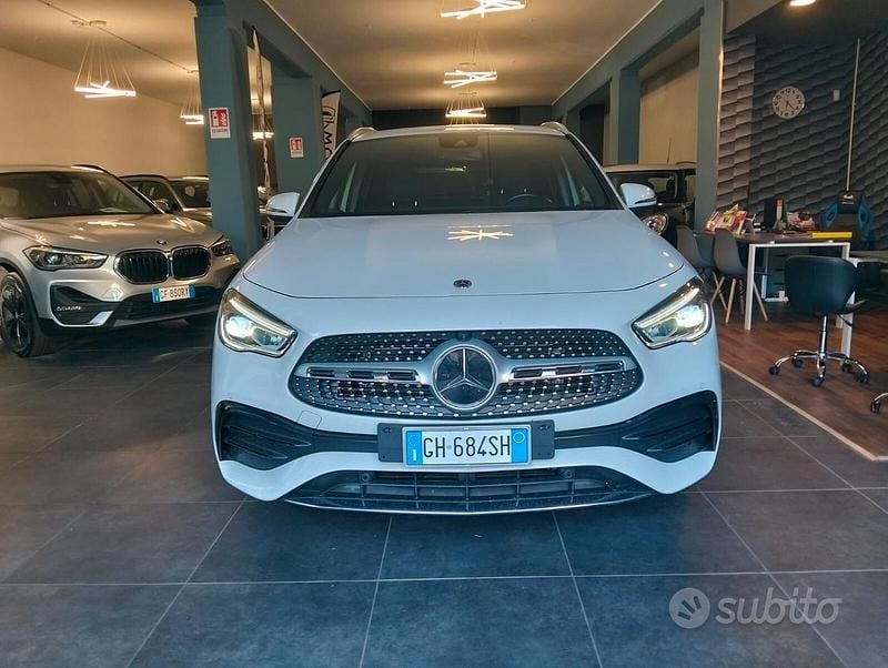 Usata Mercedes GLA180 AMG 116 CV (85 kW) 2022 Bianco SUV