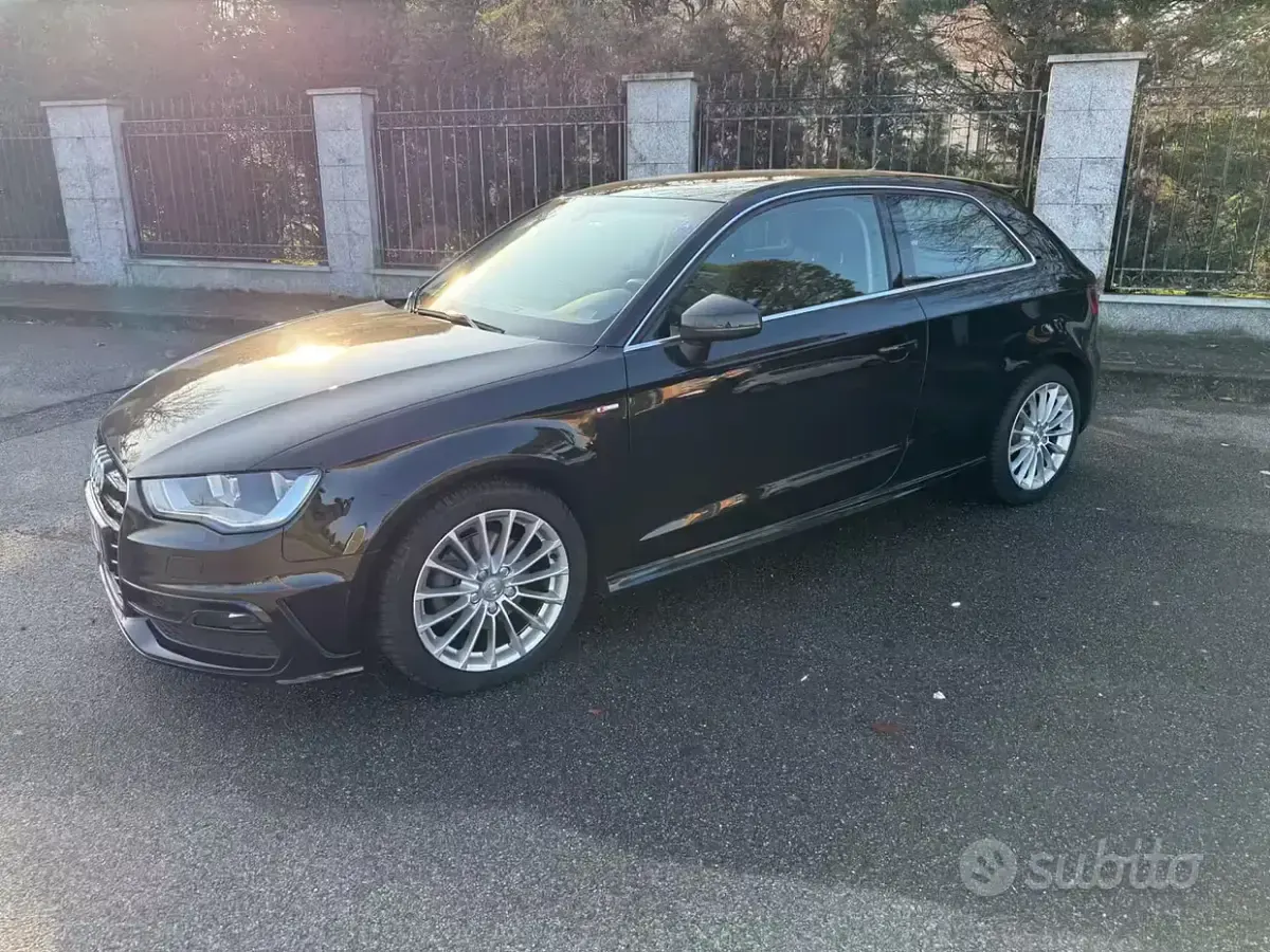 Usata Audi A3 Ambiente 150 CV (110 kW) 2015 Nero Berlina