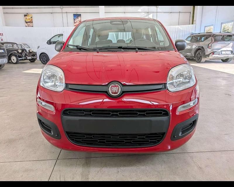 Nuova Fiat Panda Icon 69 CV (50 kW) 2025 Rosso Utilitaria