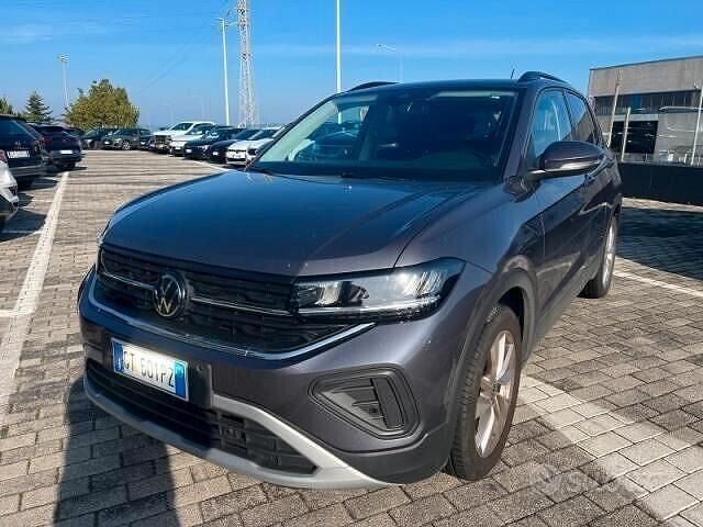 Grigio Usata 2024 VW T-Cross Edition SUV | 21.500 € (Buon prezzo) - Immagine 1/4